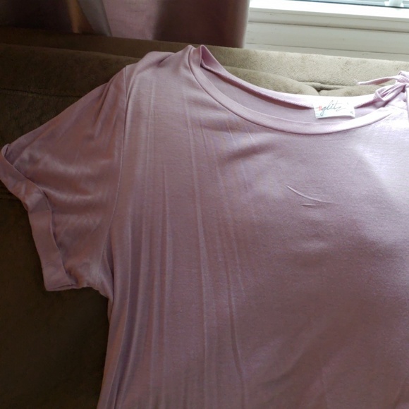 Light shirt - Picture 3 of 5